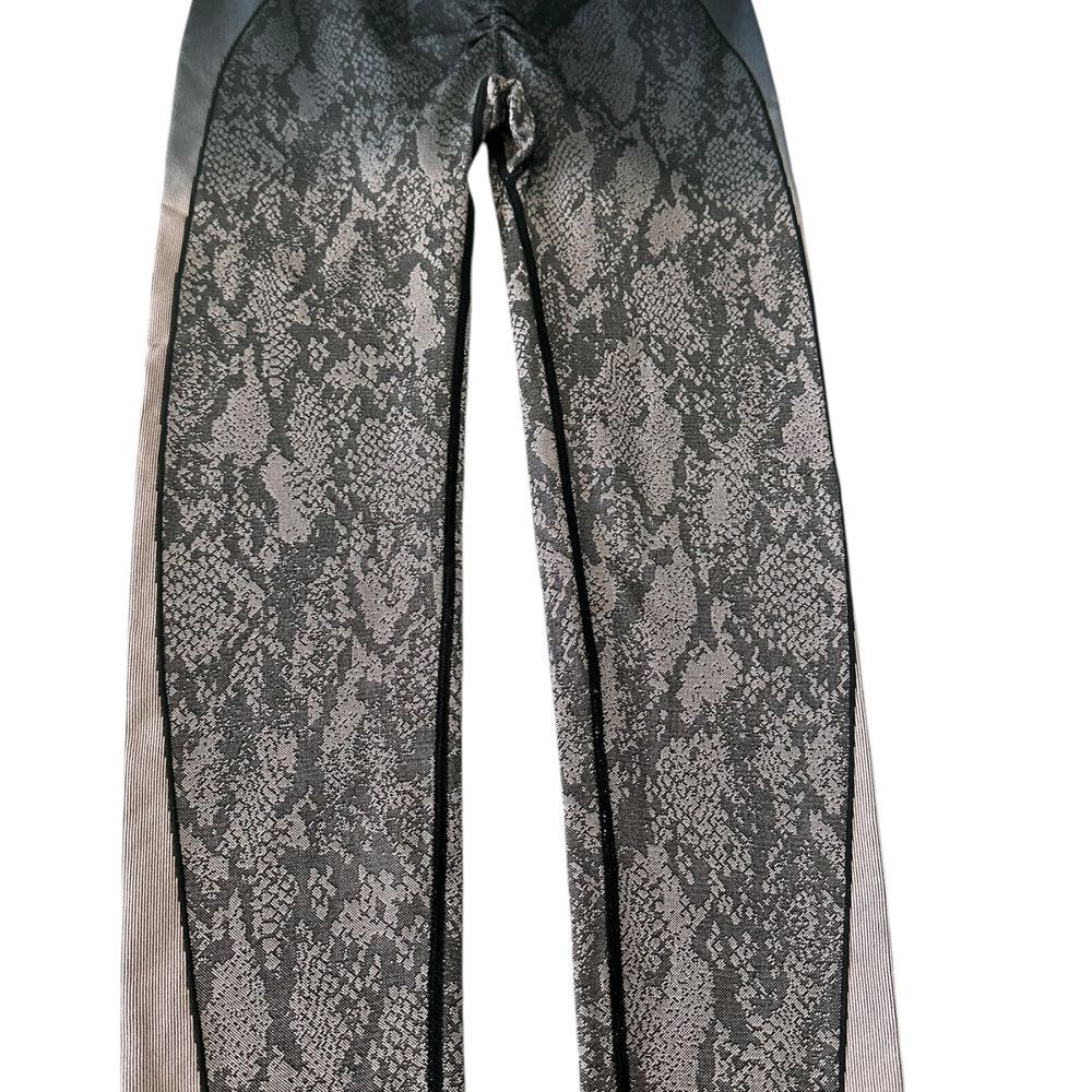 Designer Snake Print Athletic Leggings Workout Yoga Pants High Waist Compression - Picture 3 of 16